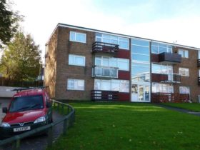 3 bedroom Flat to re...